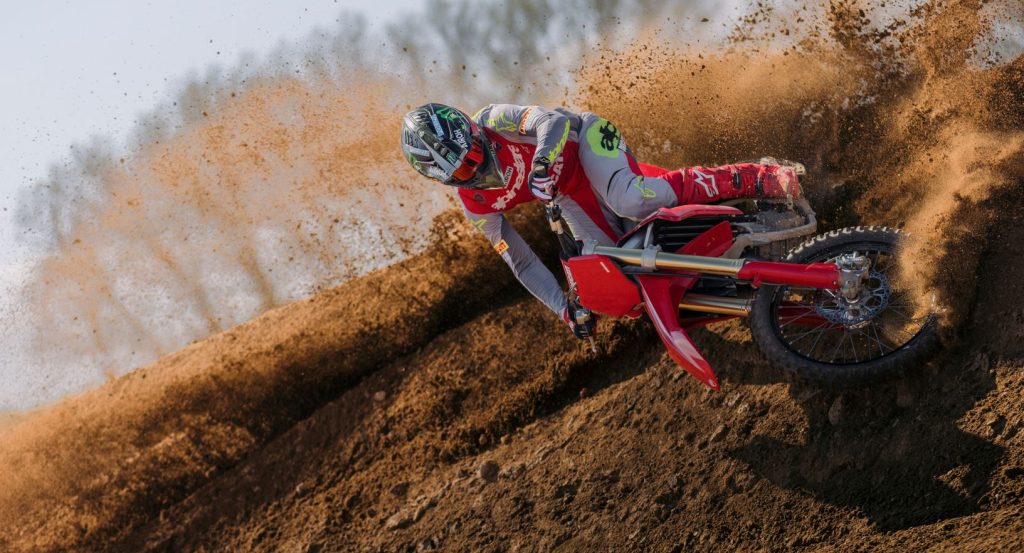ducati desmo450 mx