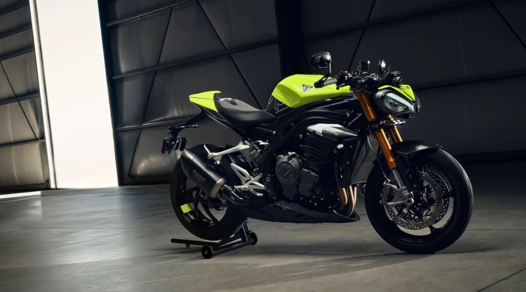 Édition limitée exclusive de la triumph speed triple 1200 rx en 2025