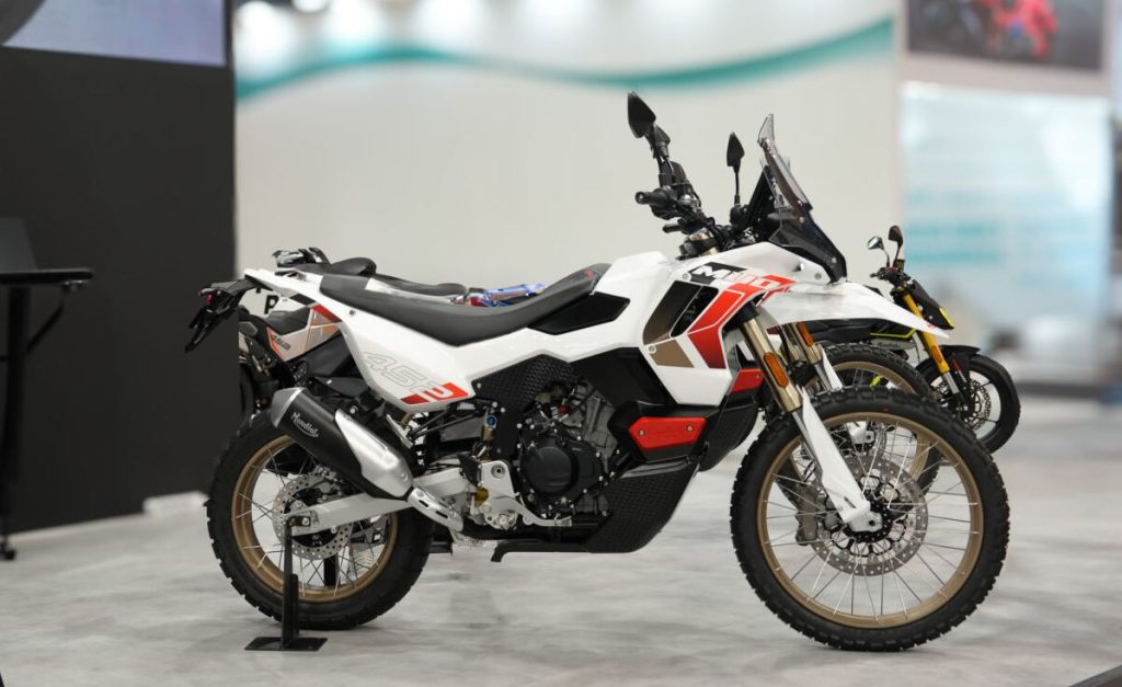 f.b mondial mud 452