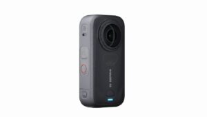Insta360 X6 : la caméra 360° moto passe à 140 minutes d’autonomie en 8K