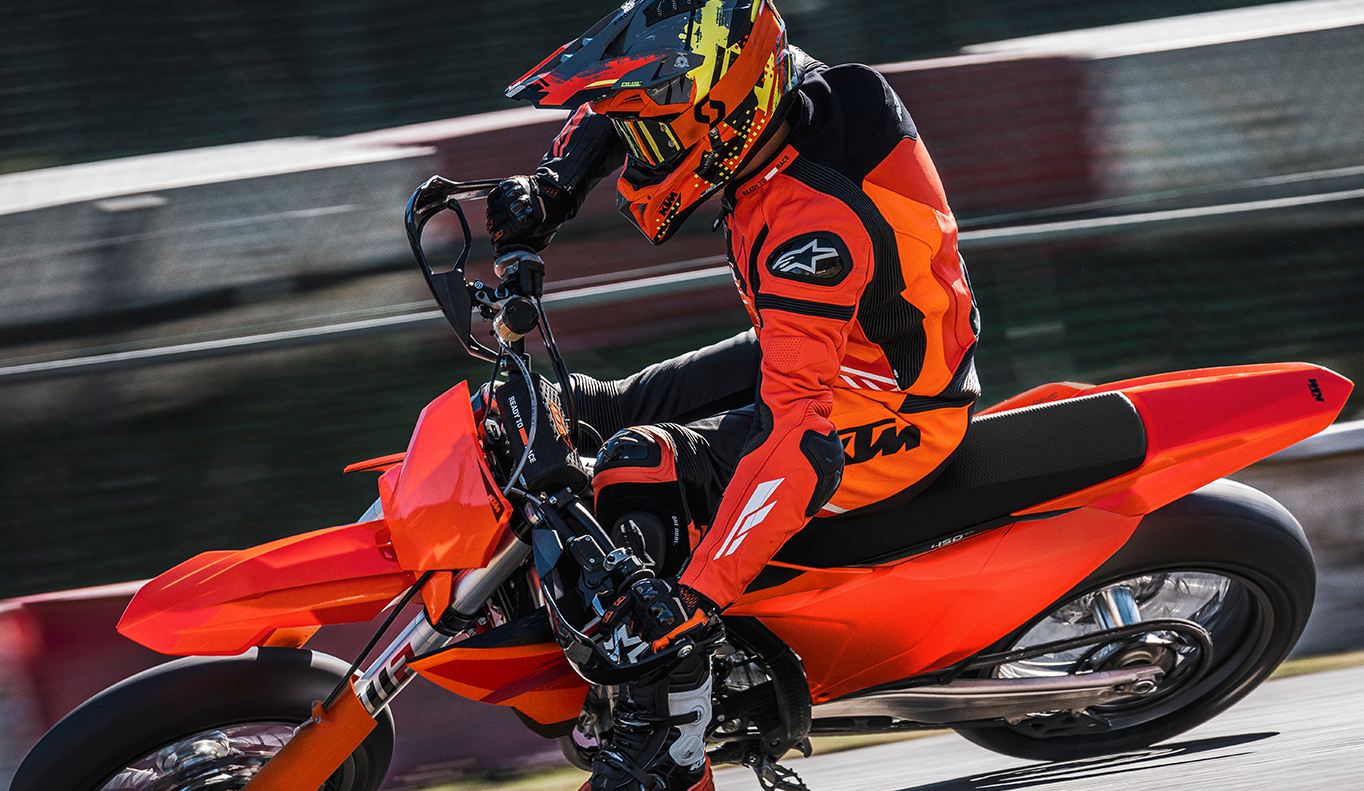 ktm 450 smr 2027 nouvel habillage orange et garantie prolongée