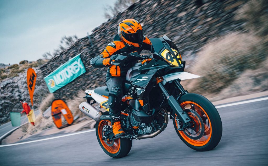 ktm smt 890