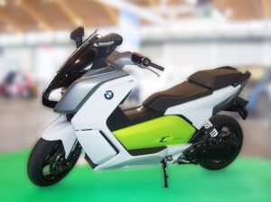 Rappel BMW C evolution : risque d’incendie sur la batterie 12V
