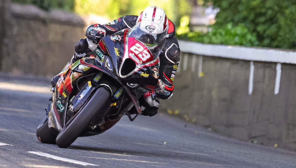 roadhouse macau pour le tt 2025