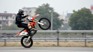 Rodéos motorisés : le Sénat veut jusqu’à 3 ans de prison et la destruction des motos