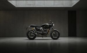 Triumph Speed Twin 1200 TFC : carbone, Öhlins et 750 exemplaires à 21 895 €