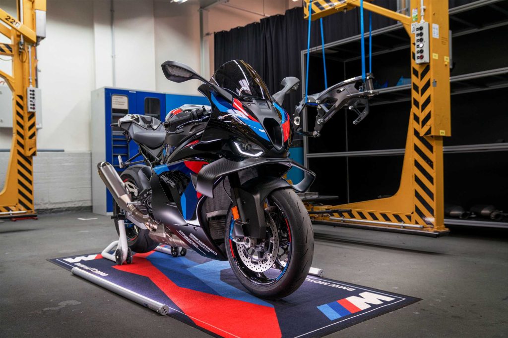 bmw m1000rr cadre m motorsport 2027