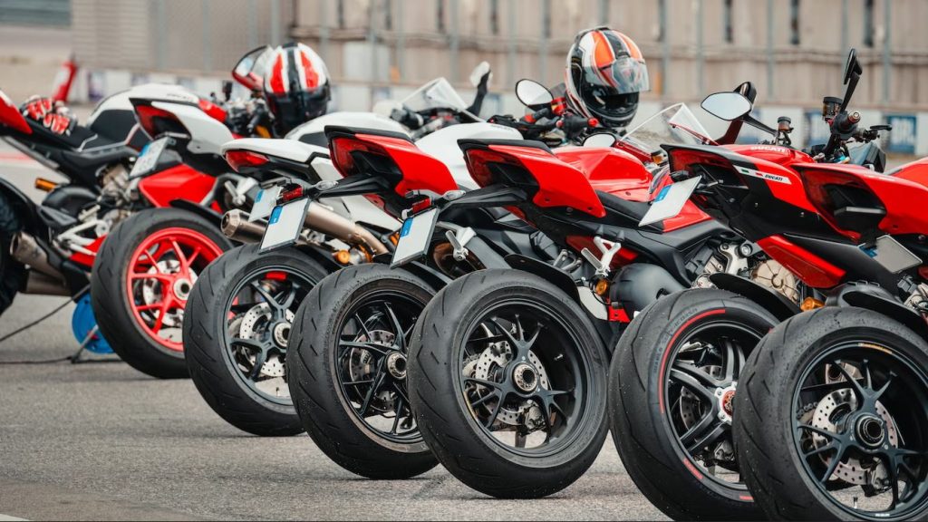 pneu moto