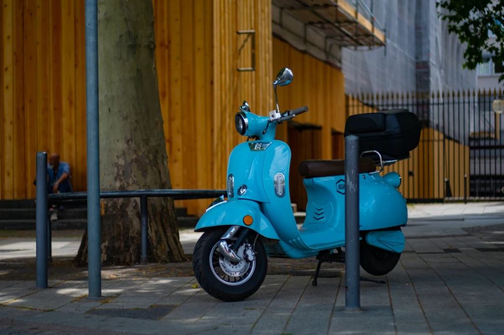 top case noir scooter